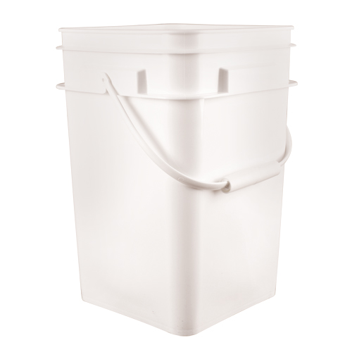 Seau carr&eacute;, Plastique, 4,25 gal. Oxymax Inc