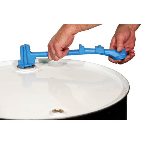 Universal Plug Wrenches - Solid Ductile Iron, 15-1/2" Handle, Solid Ductile Iron Oxymax Inc