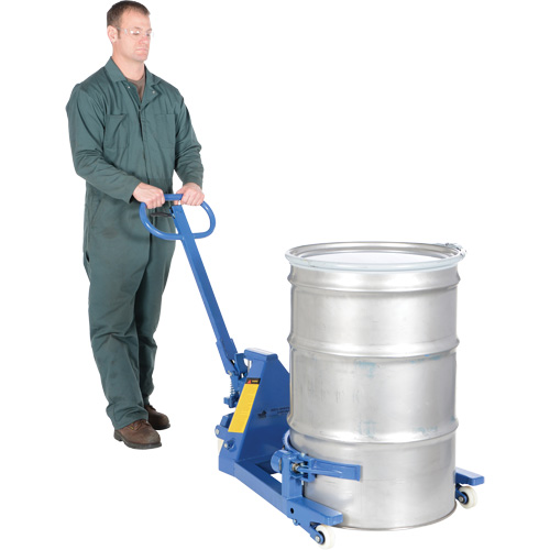 Appareil de levage de baril portatif, Capacit&eacute; 55 gal. US (45,8 gal imp&eacute;rial) Oxymax Inc