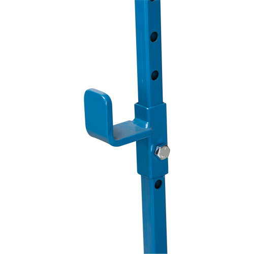 Cylinder Cart, Flat-Free Wheels, 15-1/2" W x 14-1/4" L Base, 600 lbs. Oxymax Inc