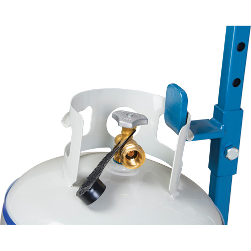 Chariot &agrave; cylindres, Roues Anticrevaison, Base de 15-1/2" W x 14-1/4" L, 600 lb Oxymax Inc