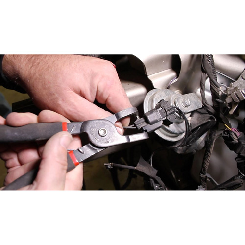 85-Degree Disconnect Pliers Oxymax Inc