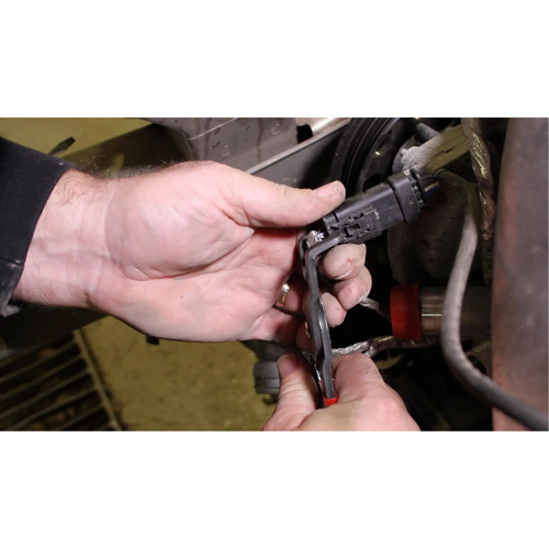 85-Degree Disconnect Pliers Oxymax Inc