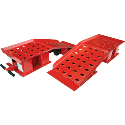 Pair of Wide Truck Ramps, 20000 lbs. Capacity, 50-1/2" L, 18-3/8" W, 9-1/4" H Oxymax Inc