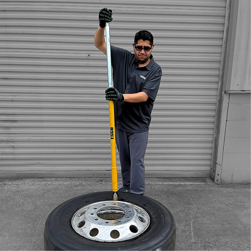 D&eacute;monte-talons &agrave; marteau coulissant Oxymax Inc