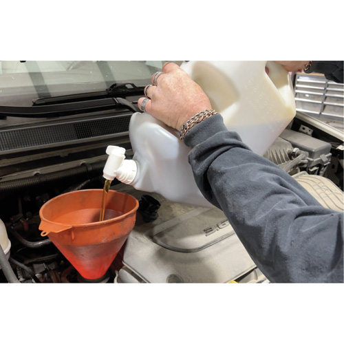 Distributeur dhuile &agrave; profil bas, Poly&eacute;thyl&egrave;ne, Capacit&eacute; de 8 pintes Oxymax Inc