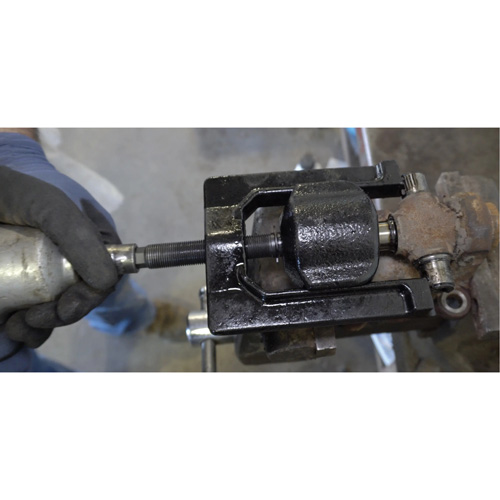 Extracteur de joints de cardan moyens, 1 Mcx, Longueur de l'extracteur 1,7" Oxymax Inc