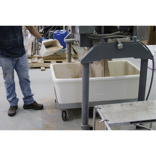 Mega Scoop, Plastic, Red, 128 oz. Oxymax Inc