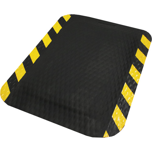 Tapis Hog Heaven, Losange, 2' x 3' x 5/8", Noir/Jaune, Nitrile Oxymax Inc