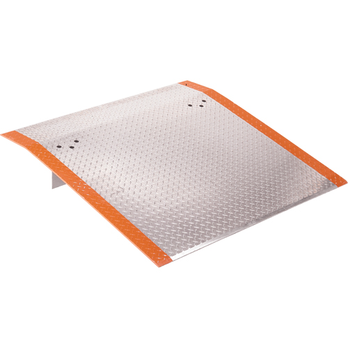 Aluminum Dockplates, 3000 lbs. Load Capacity, 36" L x 48" W x 7" H Oxymax Inc