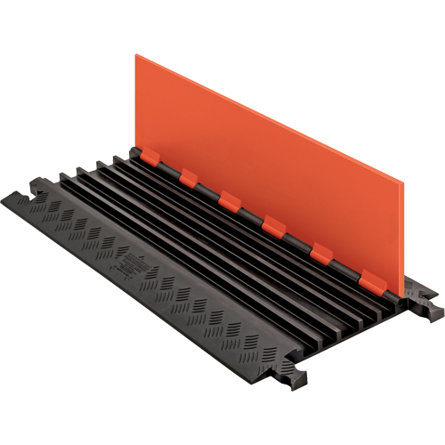 Protecteur de c&acirc;ble &agrave; profil bas et 5 canaux Guard Dog, 5 canaux, 36" lo x 16,9" la x 1,25" h Oxymax Inc