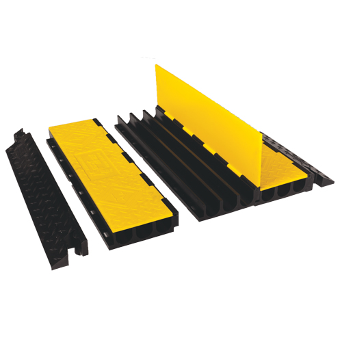 Ensemble de protection de c&acirc;bles Yellow Jacket, 3 canaux, 36" lo x 18,5" la x 3" h Oxymax Inc