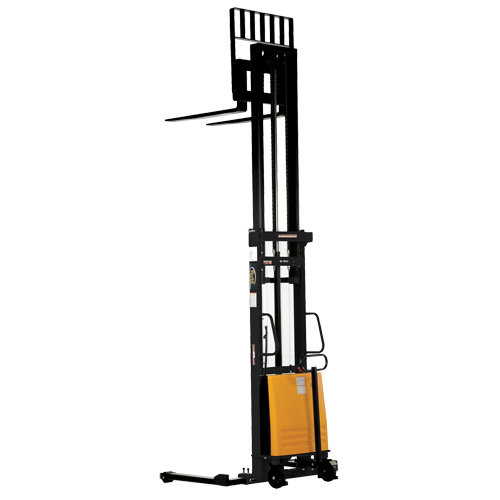 Gerbeur pour chariot &eacute;l&eacute;vateur, Fonctionnement &eacute;lectrique, Capacit&eacute; 2000 lb, Lev&eacute;e max 137" Oxymax Inc