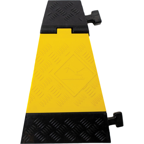 Protecteur de c&acirc;ble tourne-&agrave;-gauche robuste Powerhouse, 3 canaux, 12" lo x 19,75" la x 3" h Oxymax Inc