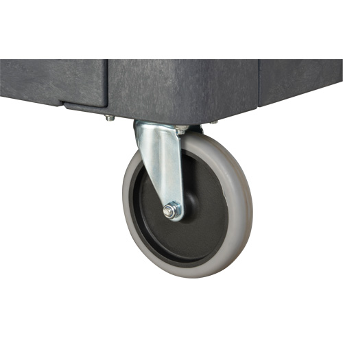 Chariot utilitaire pour l'entretien avec tablette plate, 2 tiers, 25-1/4" x 32-1/4" x 44", Capacit&eacute; 550 lb Oxymax Inc