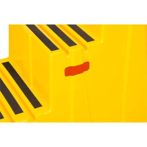 Industrial Step Stool, 3 Steps, 34-13/16" x 22-7/16" x 28-1/2" High Oxymax Inc