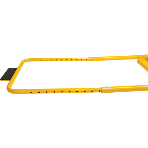 Safety Swing Gate, 21" H x 16" - 26" W Oxymax Inc