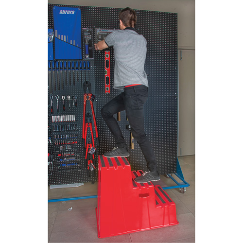 Industrial Step Stool, 3 Steps, 34-13/16" x 22-7/16" x 28-1/2" High Oxymax Inc