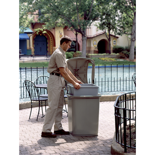 Contenants Untouchable, Poly&eacute;thyl&egrave;ne, 35 gal. US Oxymax Inc