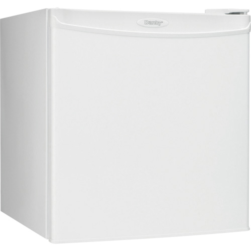 Compact Refrigerator, 19-3/4" H x 17-11/16" W x 18-1/2" D, 1.6 cu. ft. Capacity Oxymax Inc