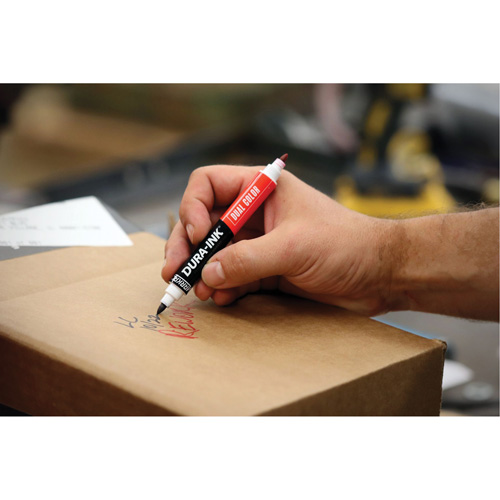 Markal&reg; Dura-Ink&reg; Dual Colour Permanent Ink Marker, Black/Red, Bullet Tip Oxymax Inc