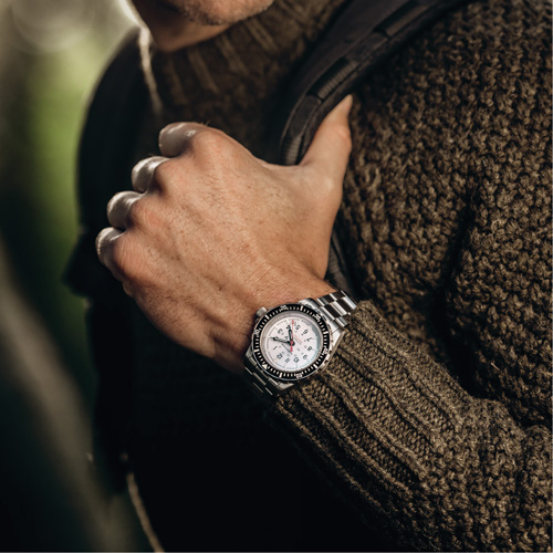 Grande montre automatique de plong&eacute;e &eacute;dition arctique GSAR avec bracelet en acier inoxydable, Num&eacute;rique, &agrave; piles, 41 mm, Argent Oxymax Inc