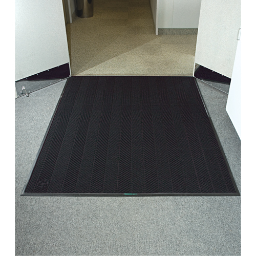 Tapis Waterhog Eco Elite, Essuie-pieds/grattoir, 6' x 6' x 3/8", Fum&eacute;e noire Oxymax Inc
