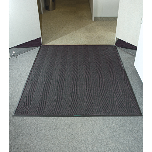 Tapis Waterhog Eco Elite, Essuie-pieds/grattoir, 6' x 6' x 3/8", Cendre grise Oxymax Inc