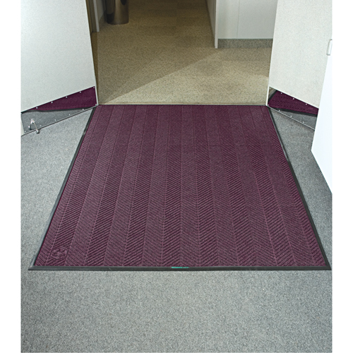 Waterhog&reg; Eco Elite Matting, Wiper/Scraper, 6' x 8' x 3/8", Maroon Oxymax Inc