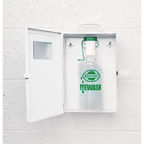 Eyewash Station and Bottle Oxymax Inc