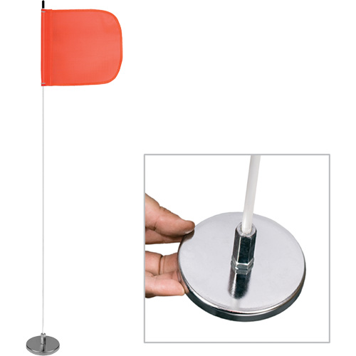Tiges de s&eacute;curit&eacute; pour travaux l&eacute;gers Safety Whip, Fixation Aimant, Hauteur 5', Orange Oxymax Inc