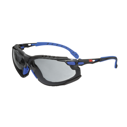 Ensemble de lunettes de s&eacute;curit&eacute; Solus, Lentille Fum&eacute;e, Antibu&eacute;e, R&eacute;pond ou surpasse la norme CSA Z94.3 Oxymax Inc