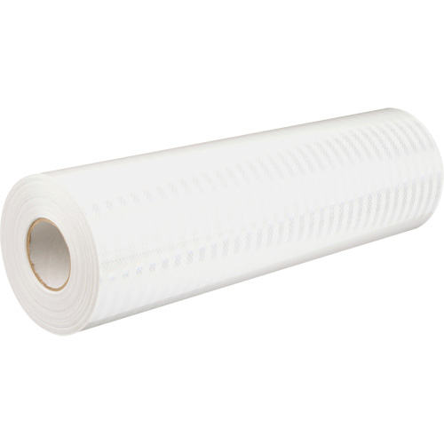 Feuille de rev&ecirc;tement de barricade prismatique de qualit&eacute; &agrave; haute intensit&eacute;, 2" la x 150' lo, 19 mils, Blanc Oxymax Inc