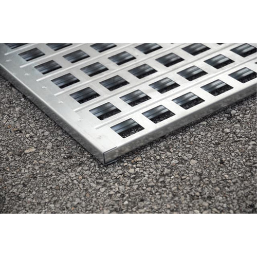 Ultra-Spill Pallet en acier, 2 barils, Capacit&eacute; de d&eacute;versement 68 gal. US, 47,2" x 31,4" x 17,4" Oxymax Inc