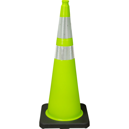 C&ocirc;ne de signalisation de premi&egrave;re qualit&eacute;, 36", Vert lime, Bande(s) r&eacute;fl&eacute;chissante(s) 4" & 6" Oxymax Inc