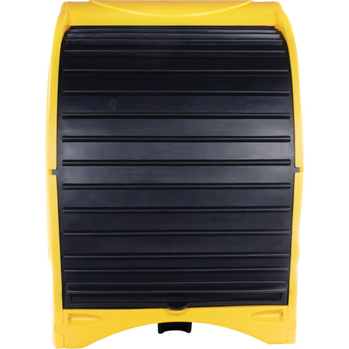 Palette contre les d&eacute;versements &agrave; couvercle dur pour 4 barils, 68,11" lo x 61,61" la x 83,07" h, Capacit&eacute; de charge 1433 lb Oxymax Inc