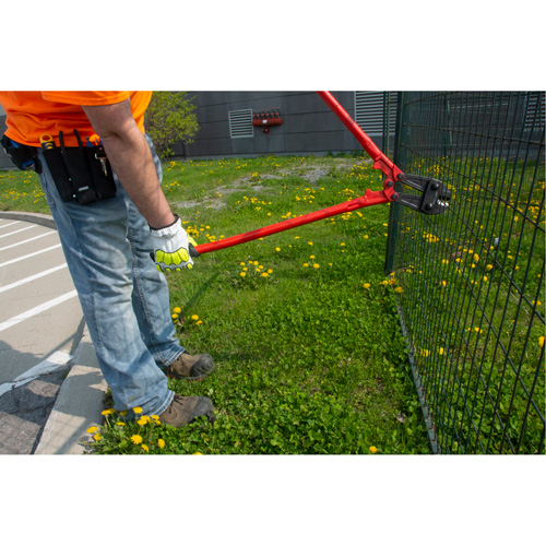 Bolt Cutter, 18" L, Center Cut Oxymax Inc