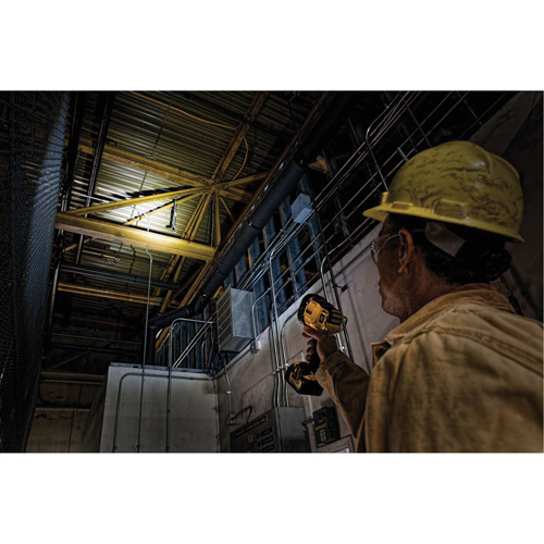 Projecteur &agrave; del pour chantier, DEL, 1000 Lumens, Piles Rechargeable Oxymax Inc