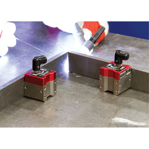 Mag90 On/Off Magnetic Squares, 1-1/2" L x 1-1/2" W x 2-3/4" H, 150 lbs. Oxymax Inc