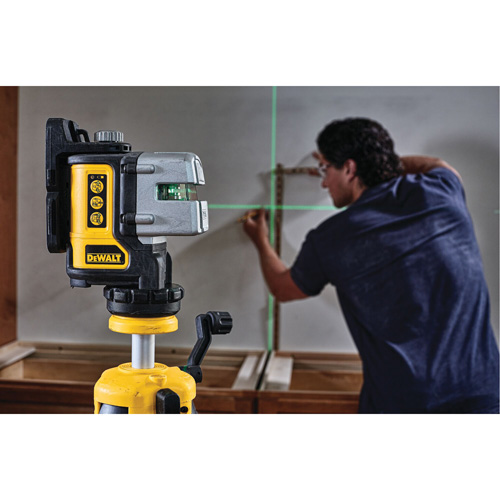 Niveau laser vert &agrave; 3 lignes Oxymax Inc