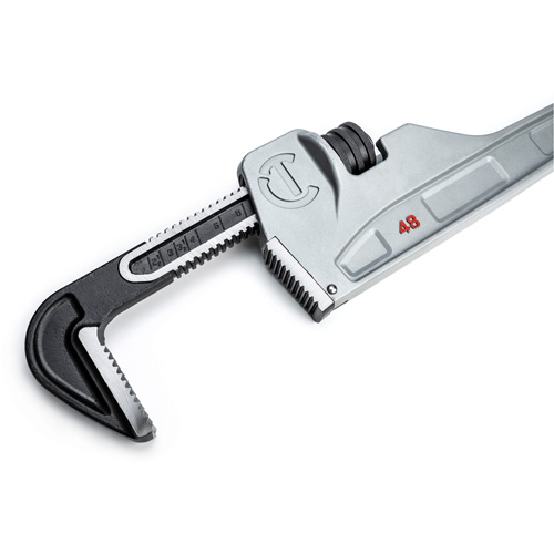 Pipe Wrench, 6" Jaw Capacity, 48" Long, Powder Coated Finish, Non-Ergonomic Handle Oxymax Inc