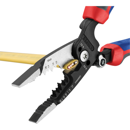 Pince &agrave; d&eacute;nuder forg&eacute;e avec poign&eacute;e KNIPEXTEND, 8" lo, 10 - 20 AWG Oxymax Inc