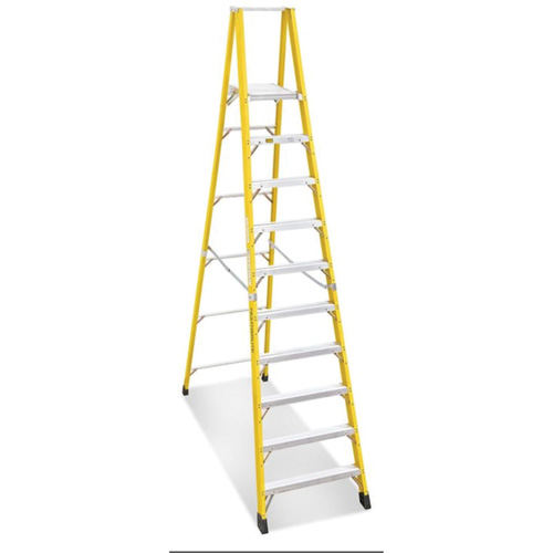 Industrial Heavy-Duty Platform Stepladders (6500 Series), 12', 300 lbs. Cap. Oxymax Inc