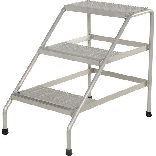 Aluminum Step Stand, 3 Step(s), 22-13/16" W x 34-9/16" L x 30" H, 500 lbs. Capacity Oxymax Inc