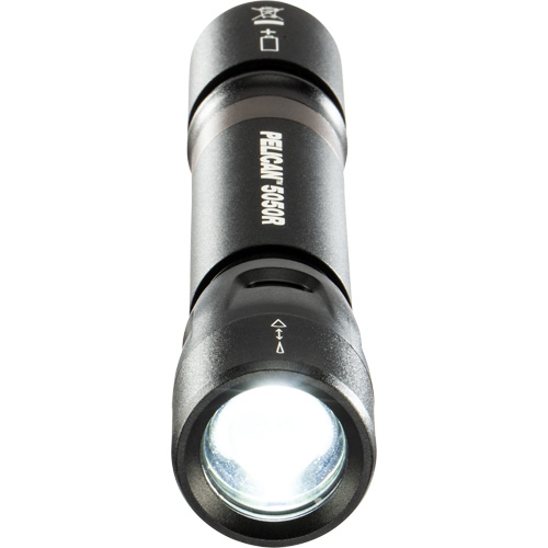 Lampe de poche 5050R, DEL, 393 lumens, Piles Rechargeable Oxymax Inc