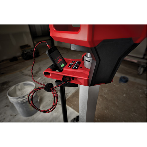 Lampe sur tour et chargeur M18 Rocket (outil seulement), DEL, 6000 lumens Oxymax Inc