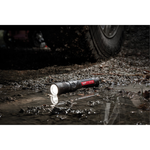 1100L Twist Focus Flashlight, LED, 1100 Lumens, Rechargeable Batteries Oxymax Inc