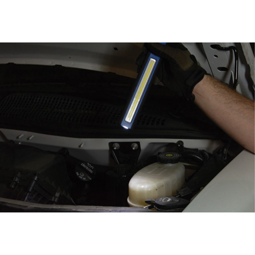 Lumi&egrave;re &eacute;troite, Crochet, Rechargeable, 500 lumens Oxymax Inc