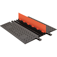 Protecteur de c&acirc;ble ADA/DDA &agrave; profil bas Guard Dog, 3 canaux, 36" lo x 30,3" la x 1,25" h Oxymax Inc