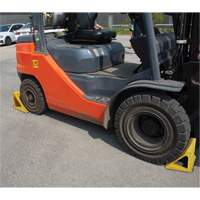 Iron Wheel Chocks Oxymax Inc